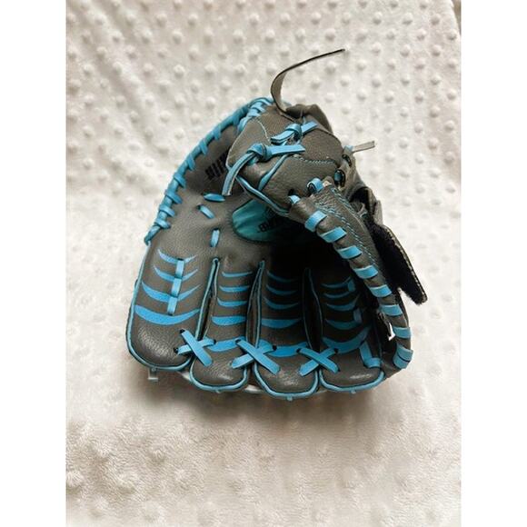 Franklin Sports Shok-Sorb 10.5" Youth Baseball Glove (Right-Handed Throw) - Picture 7 of 9